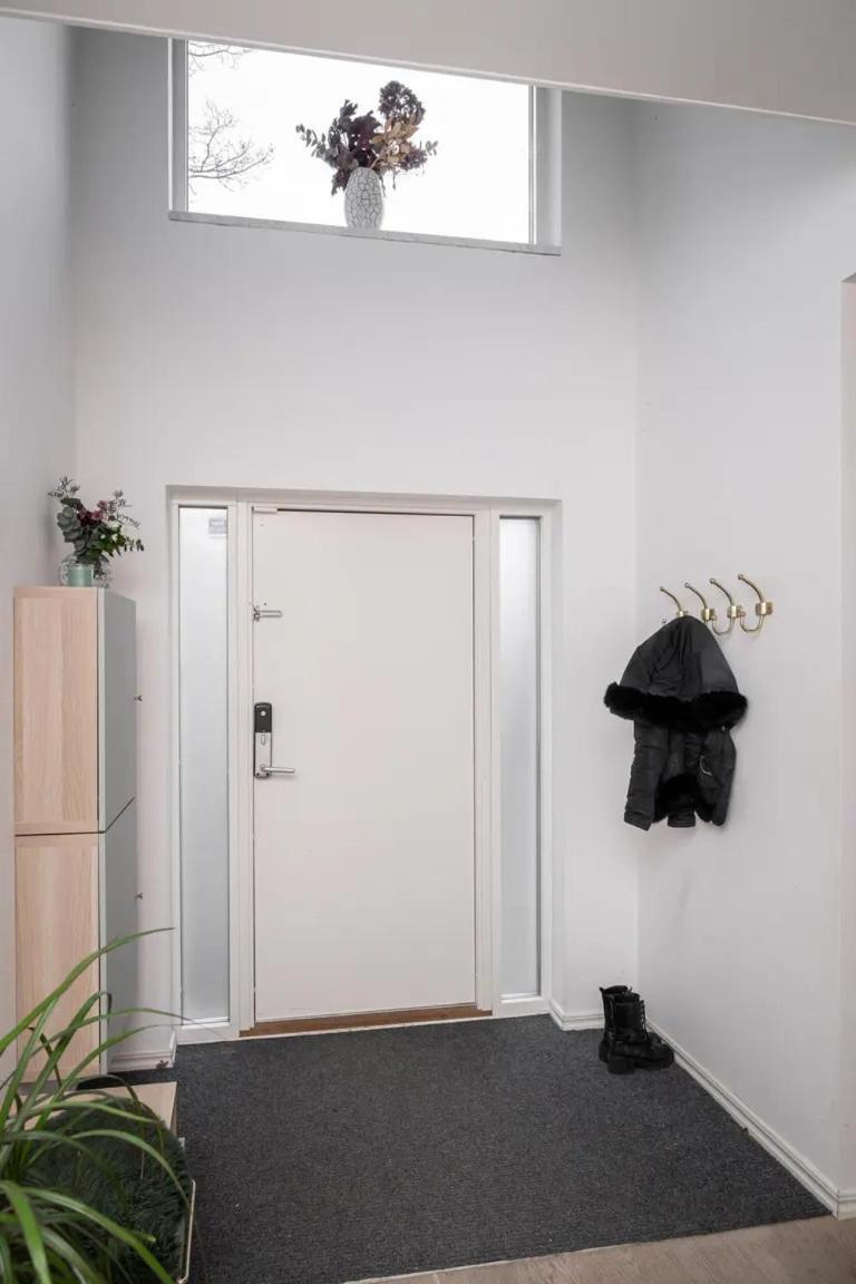 Modern Villa Close To Beach Trangsund Екстериор снимка
